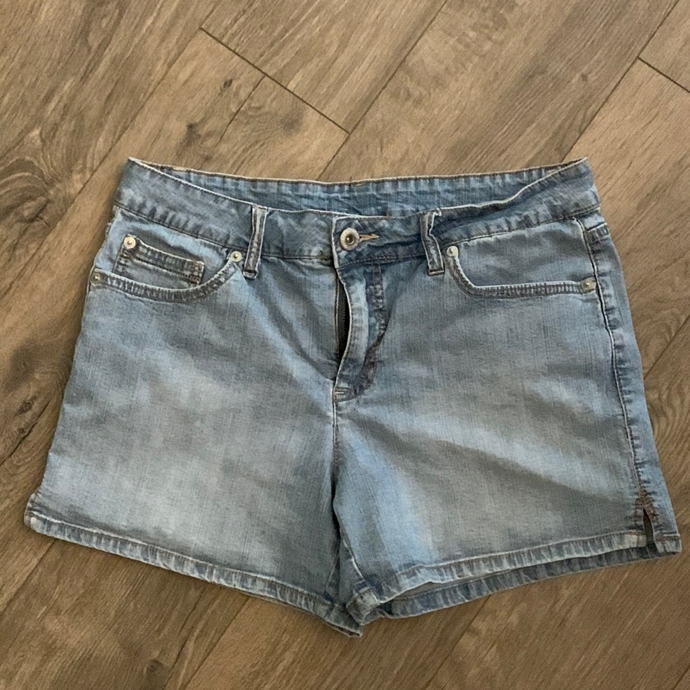 Faded Glory Jean shorts Sz ~> 10